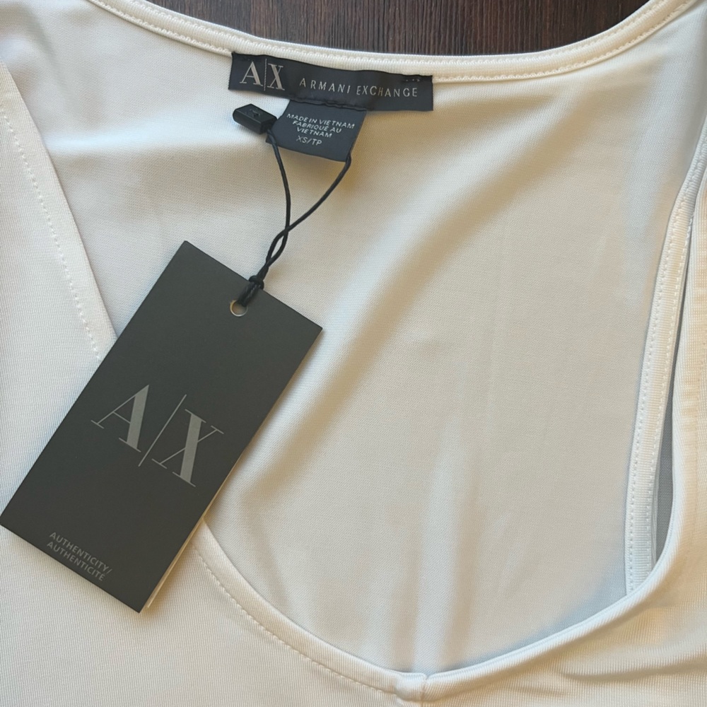 Armani Exchange White Asymmetrical Top NWT NEW Size XS - Picture 2 of 7